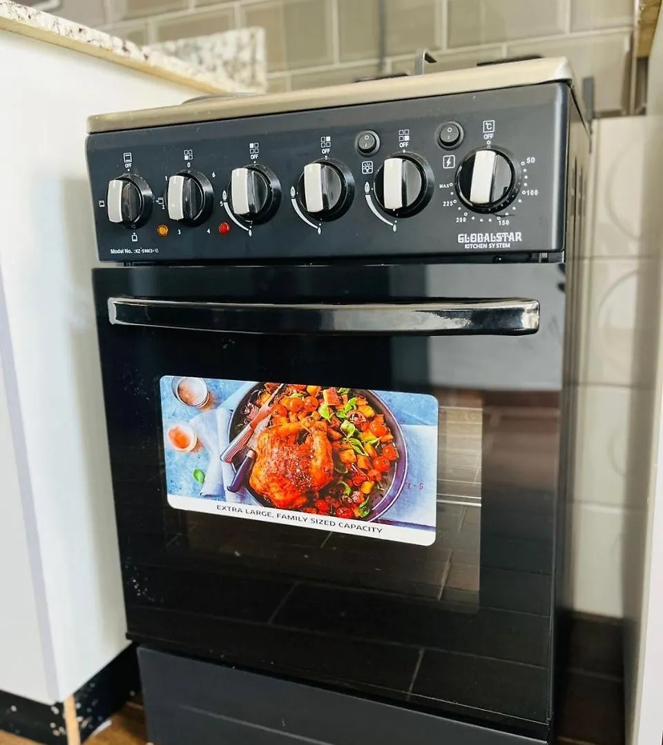 Majiri Apartments كامبالا